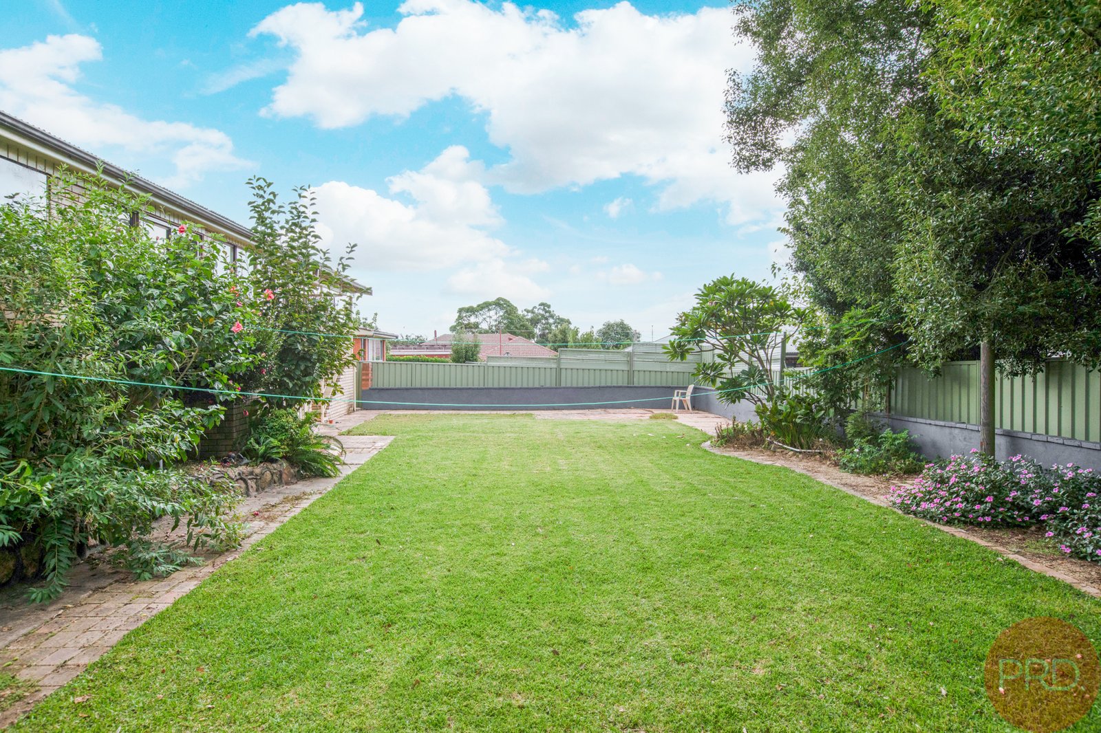 3 Floral Close TENAMBIT 2