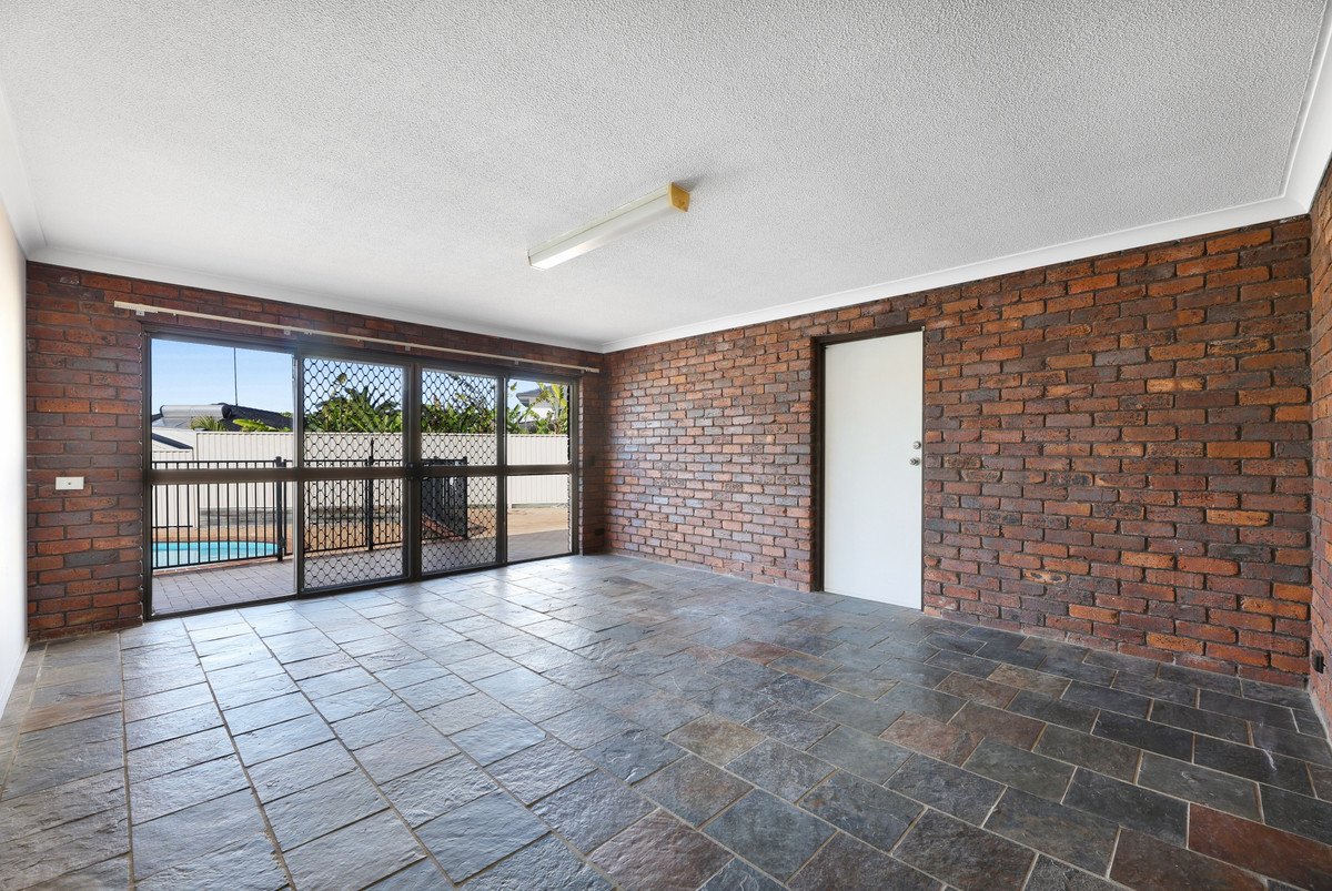 3 Frangipani Street MIAMI 9