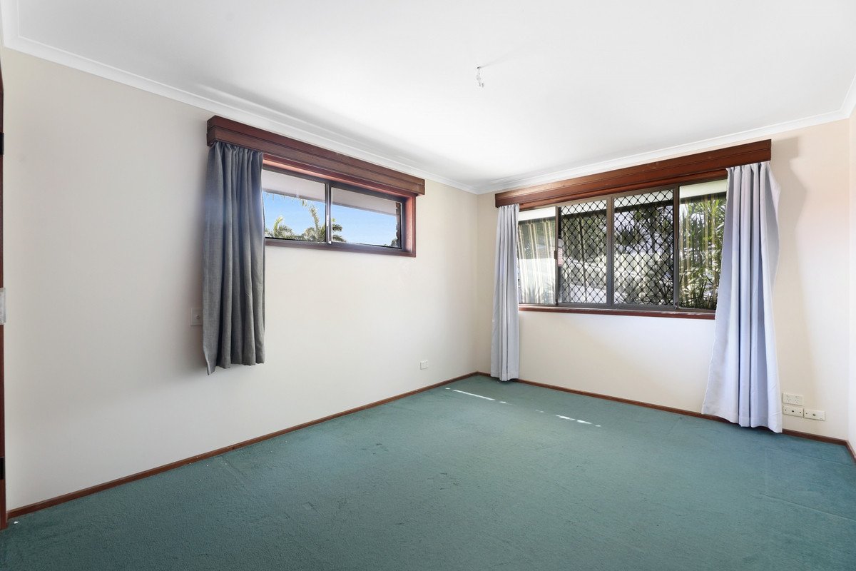 3 Frangipani Street MIAMI 12