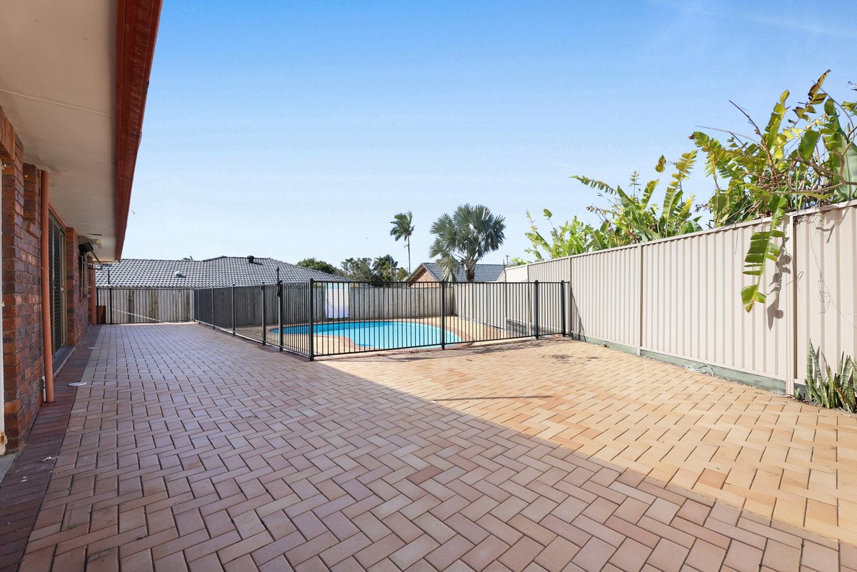 3 Frangipani Street MIAMI 18