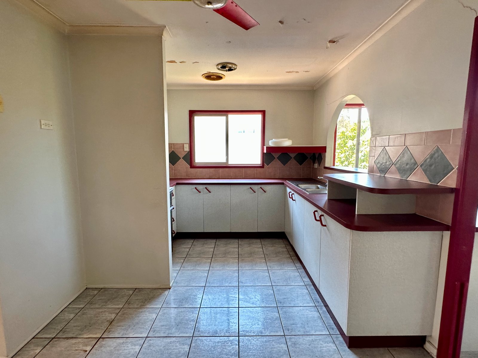 3 Franmaur Street SUN VALLEY 5