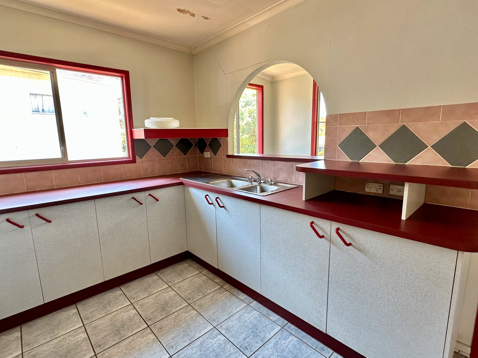 3 Franmaur Street SUN VALLEY 7