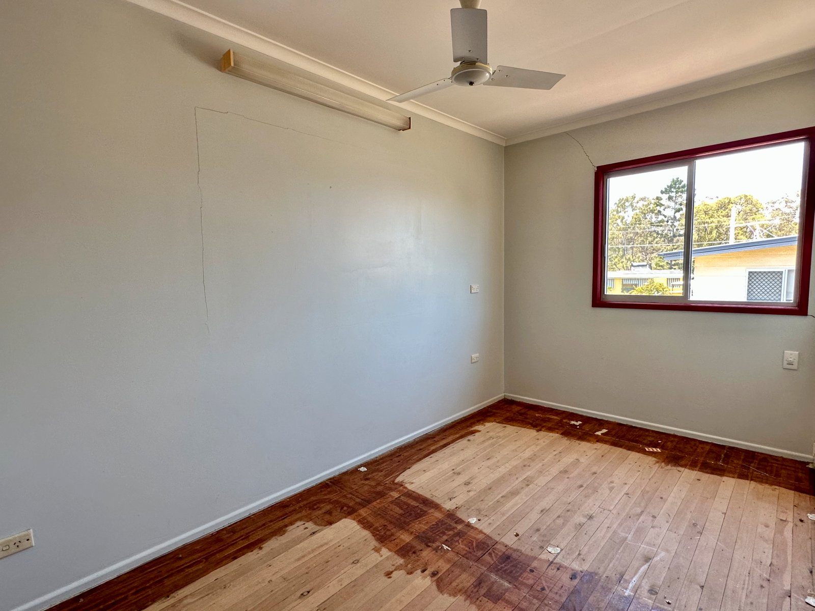 3 Franmaur Street SUN VALLEY 13