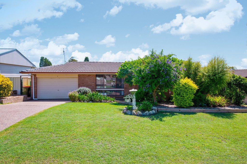 3 Galway Crescent METFORD 1