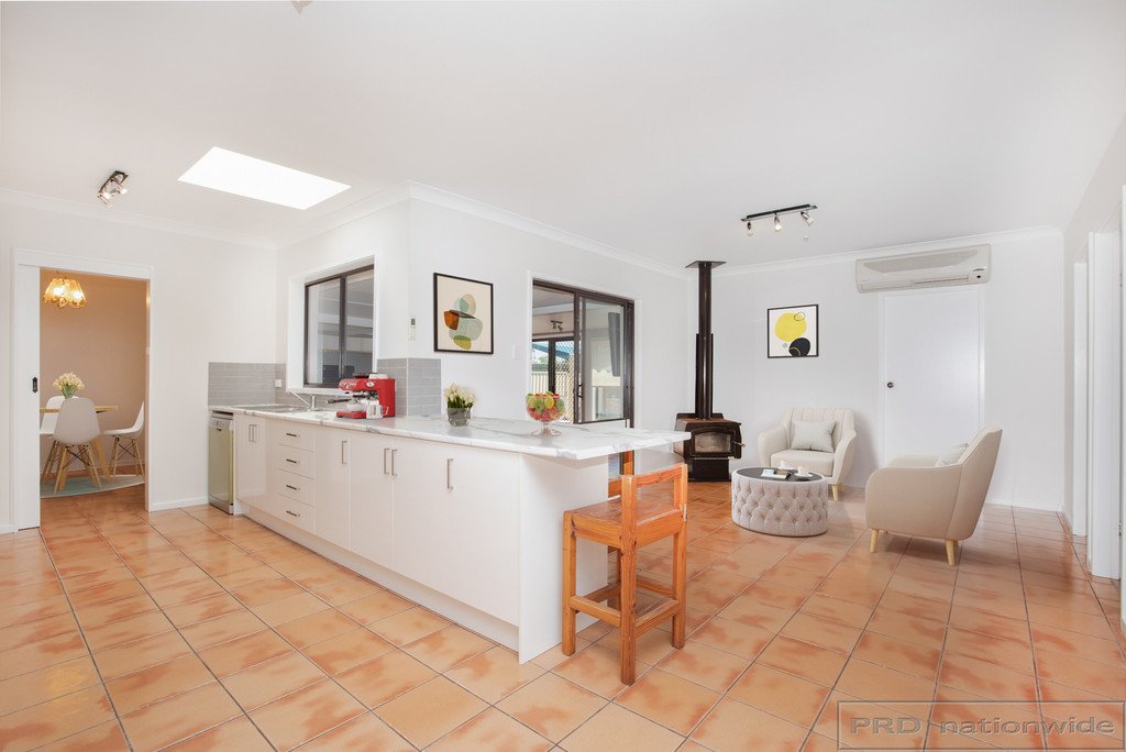 3 Galway Crescent METFORD 6