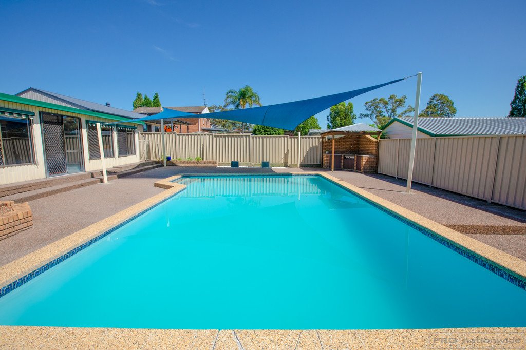 3 Galway Crescent METFORD 10