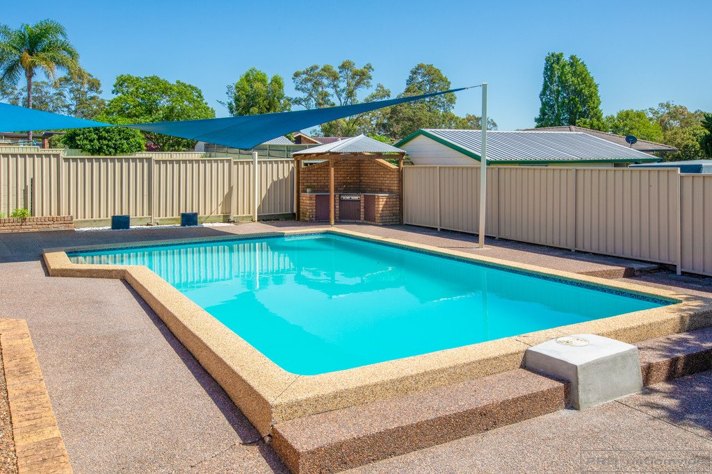 3 Galway Crescent METFORD 11