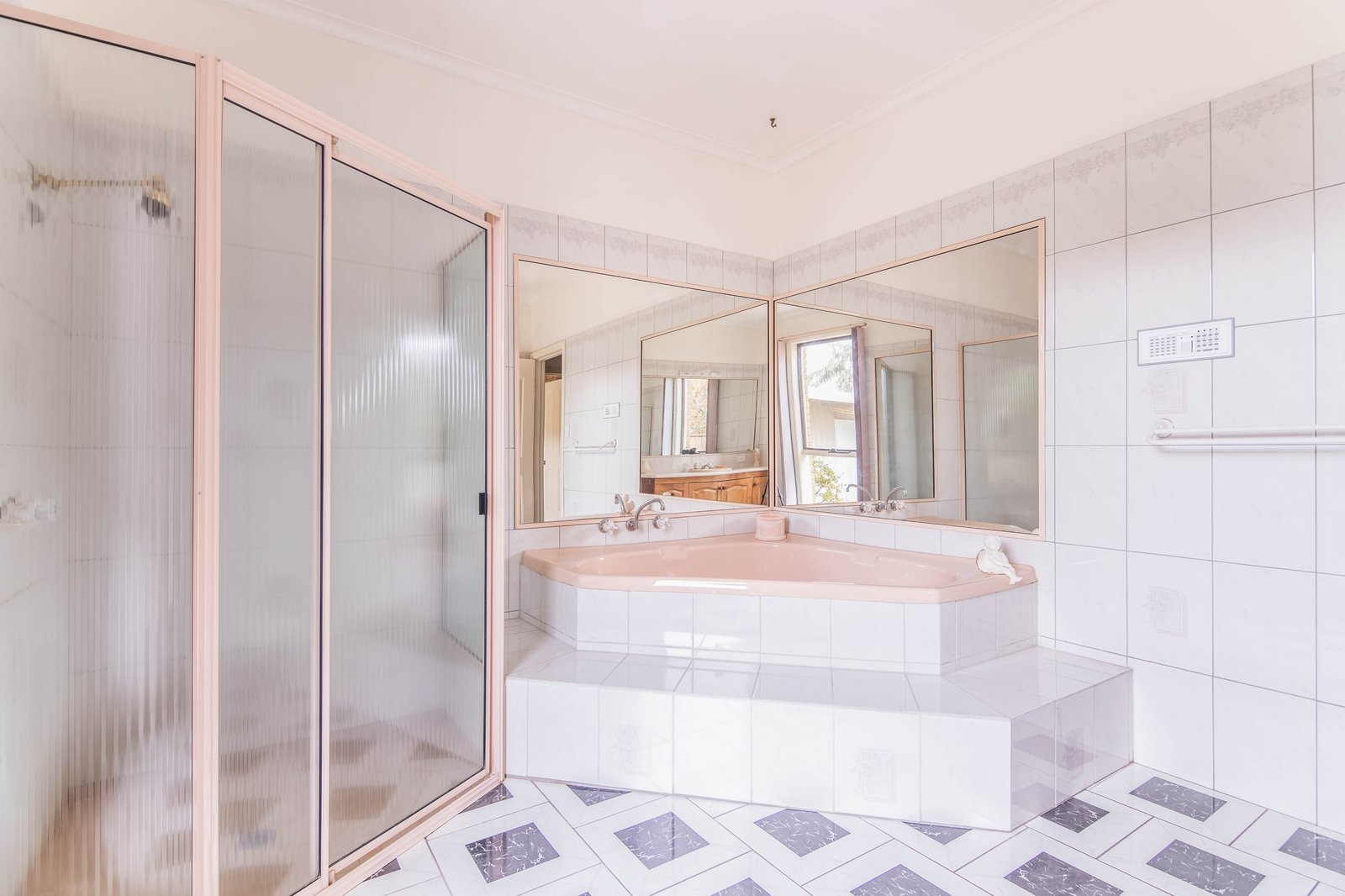 3 Ganaway Crescent KIALLA 14