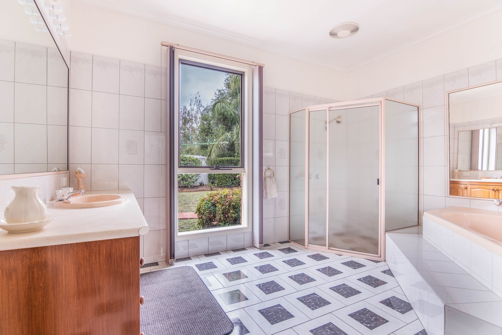 3 Ganaway Crescent KIALLA 15