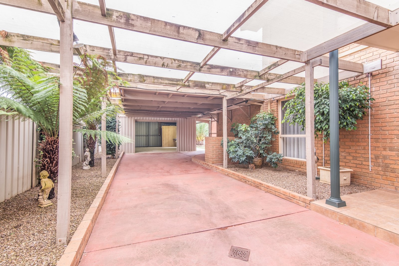 3 Ganaway Crescent KIALLA 21