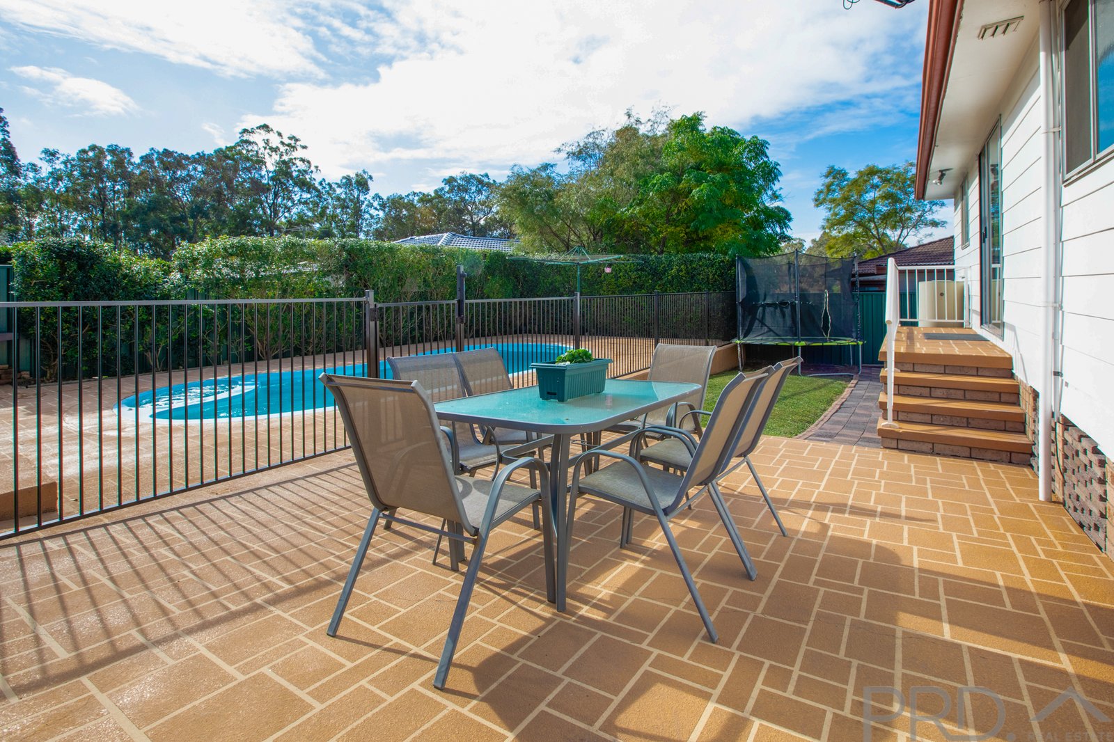 3 Geddes Close THORNTON 15