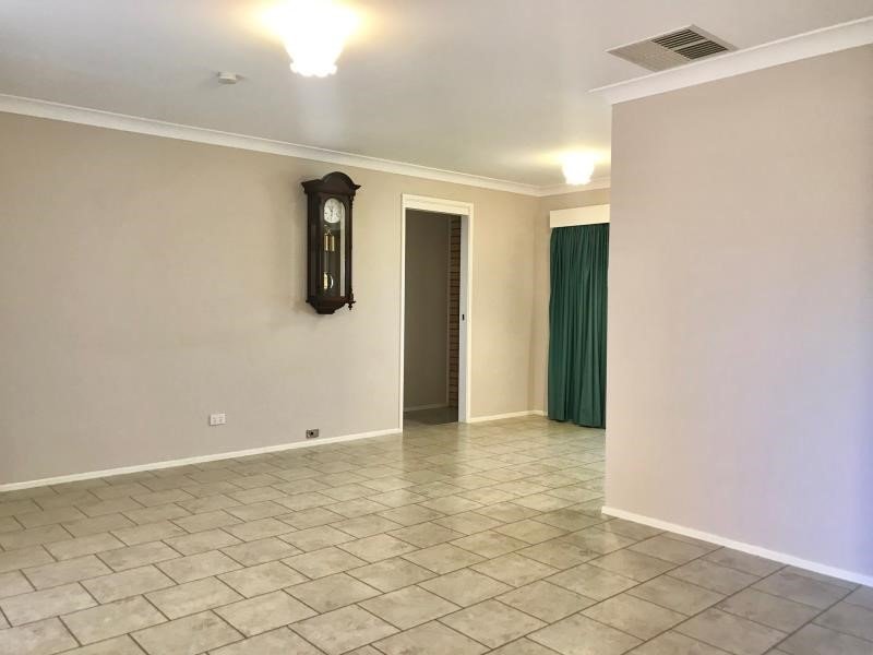 3 Gilbert Street TAMWORTH 2