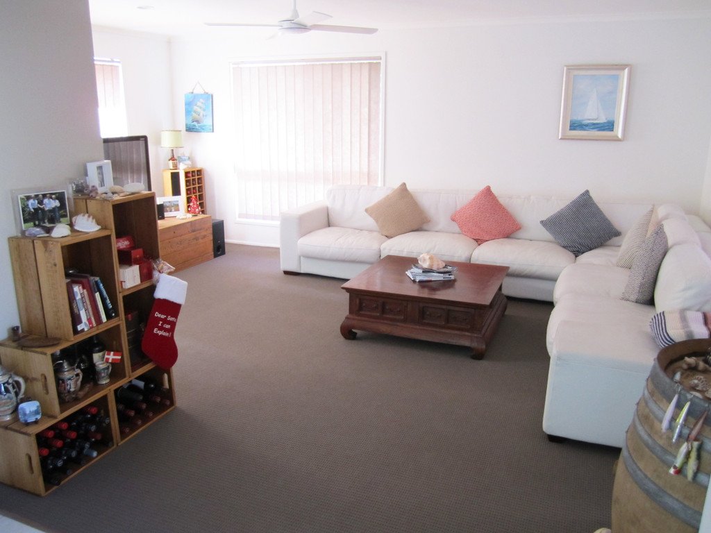 3 Gladiolus Court HOLLYWELL 6