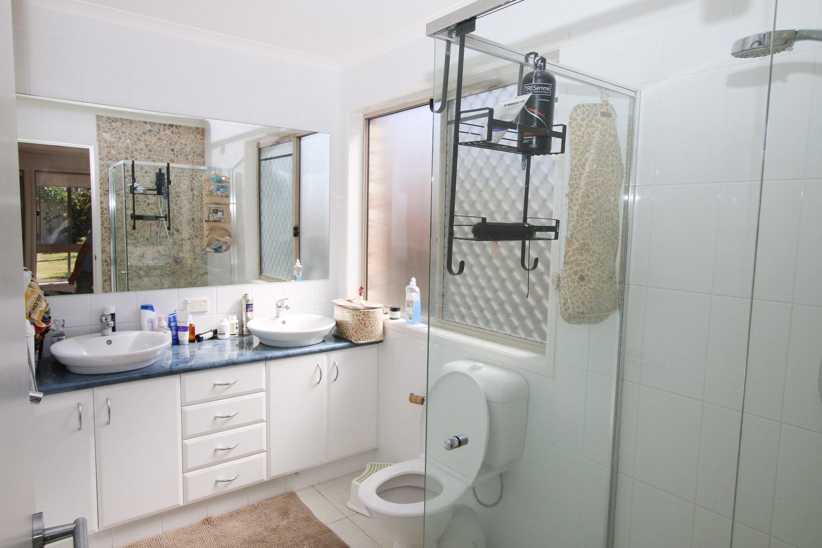 3 Gladiolus Court HOLLYWELL 11