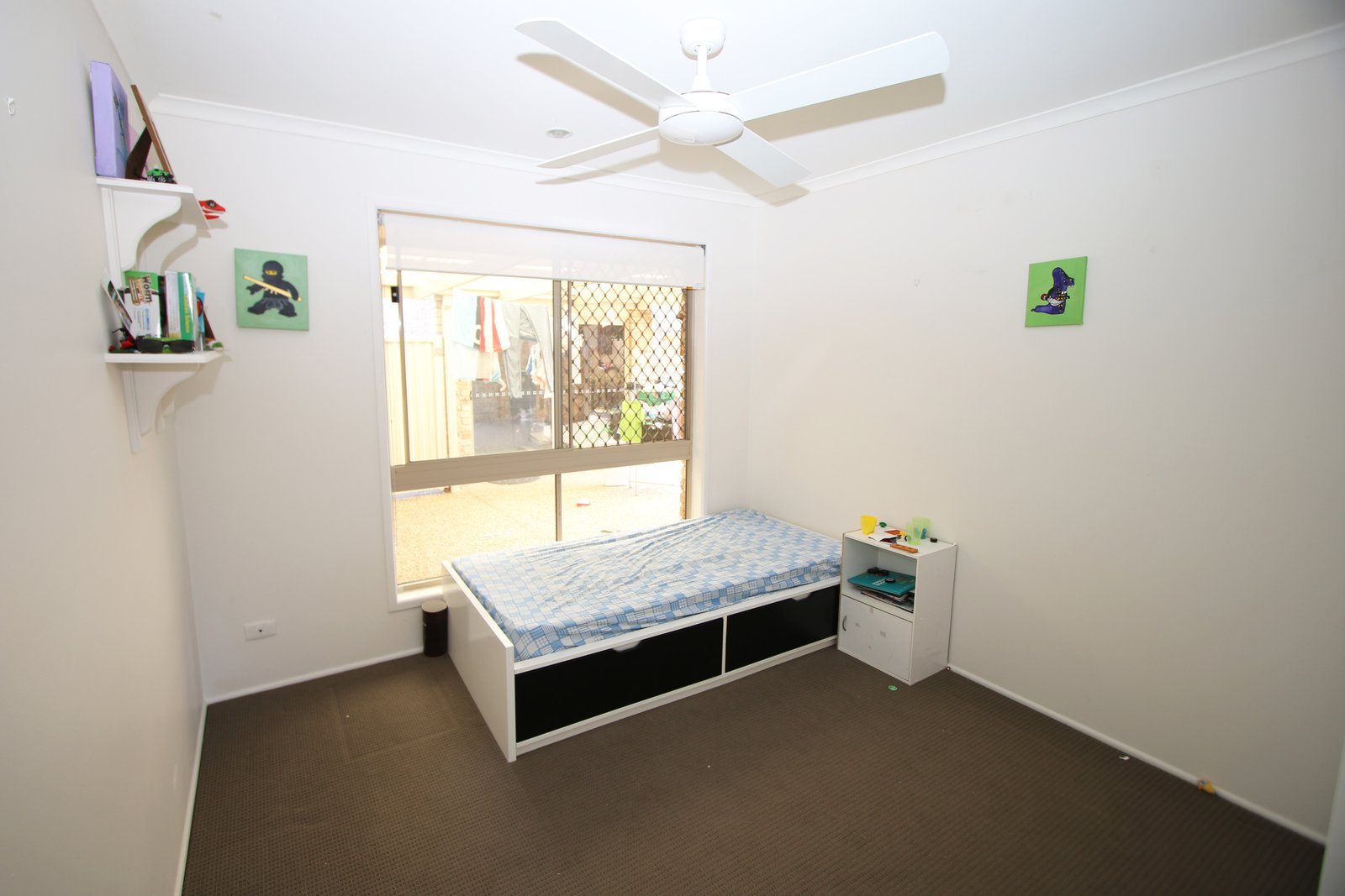 3 Gladiolus Court HOLLYWELL 15