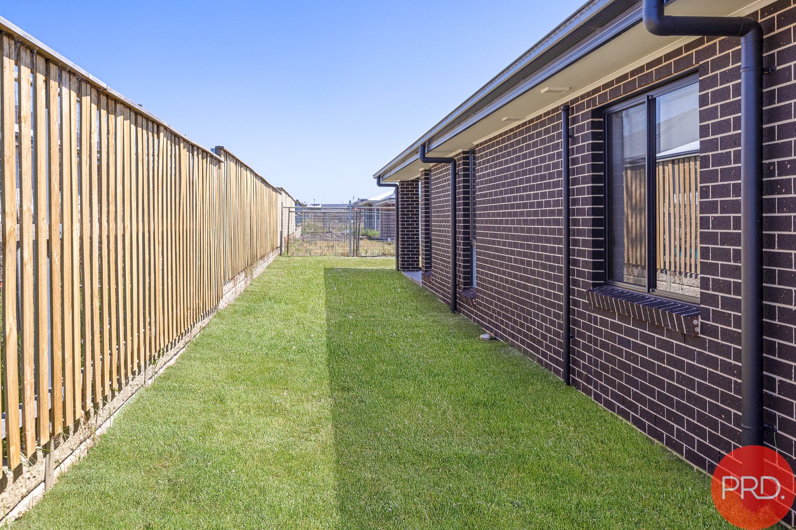 3 Glasspond Street CHISHOLM 12