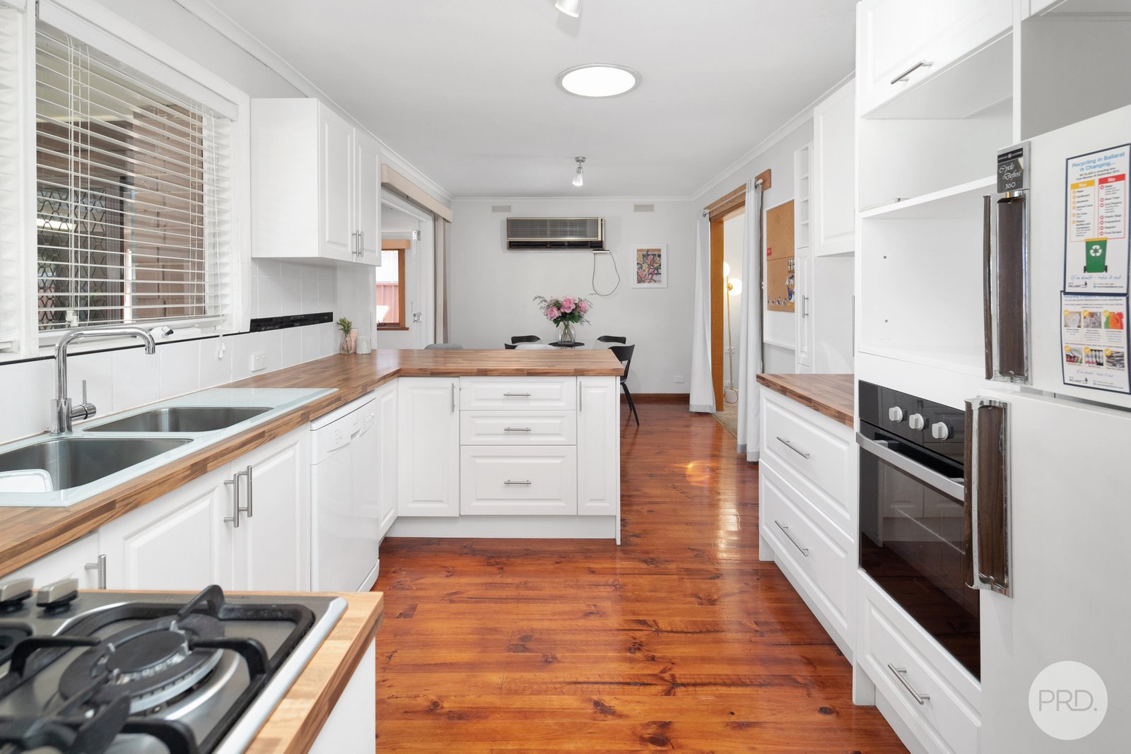 3 Glenda Street WENDOUREE 12