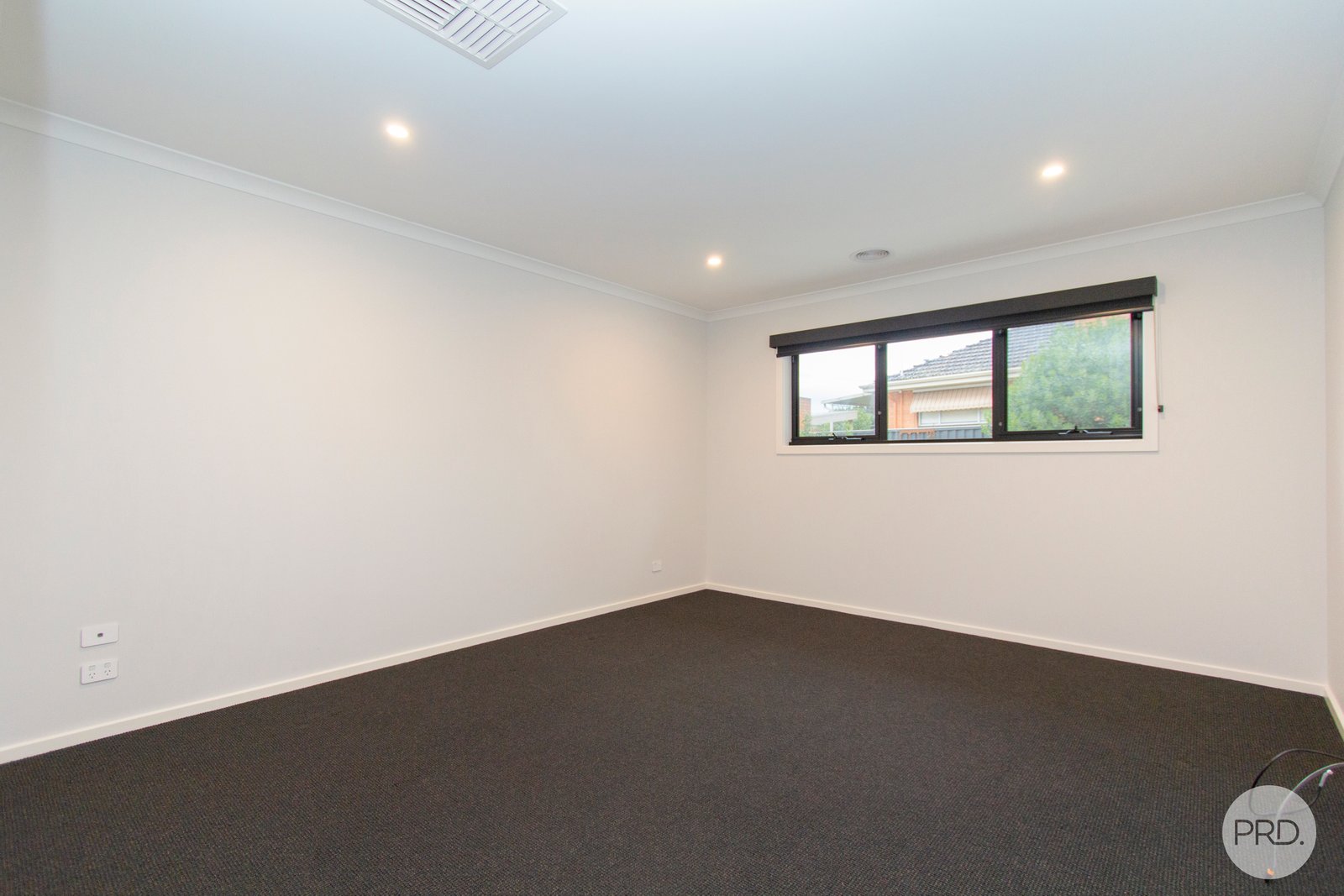 3 Gracefield Road BROWN HILL 12