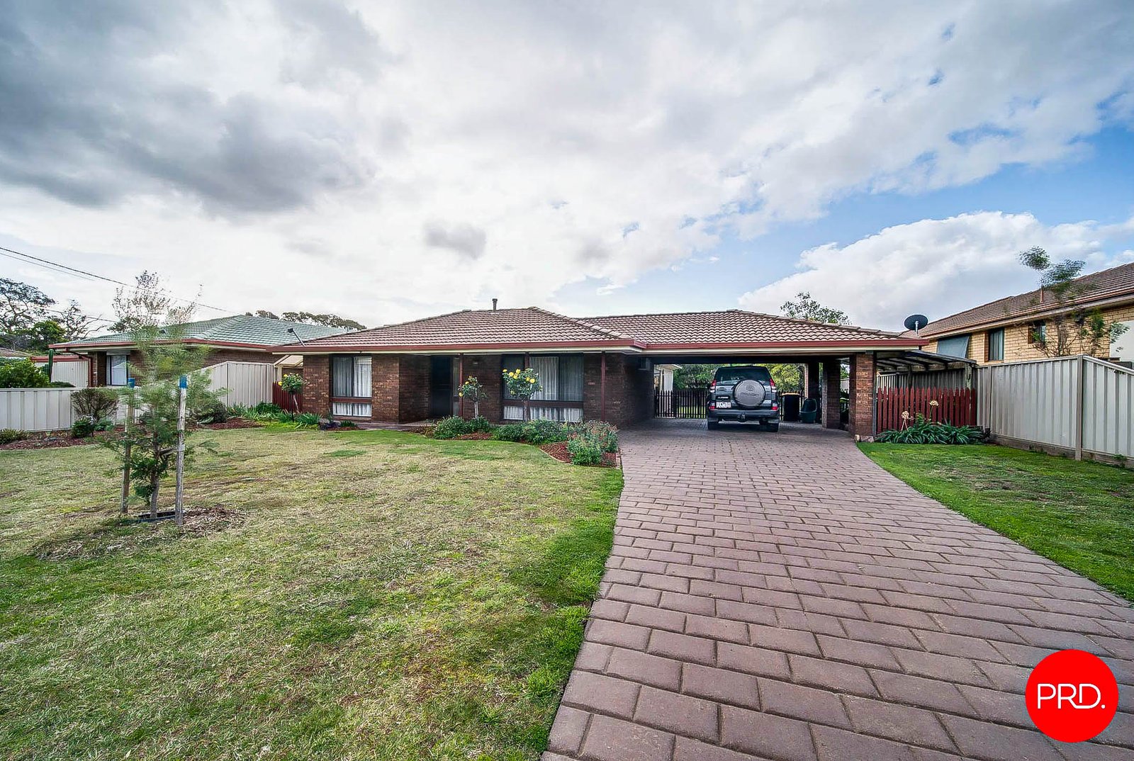 3 Graemar Court KANGAROO FLAT 2