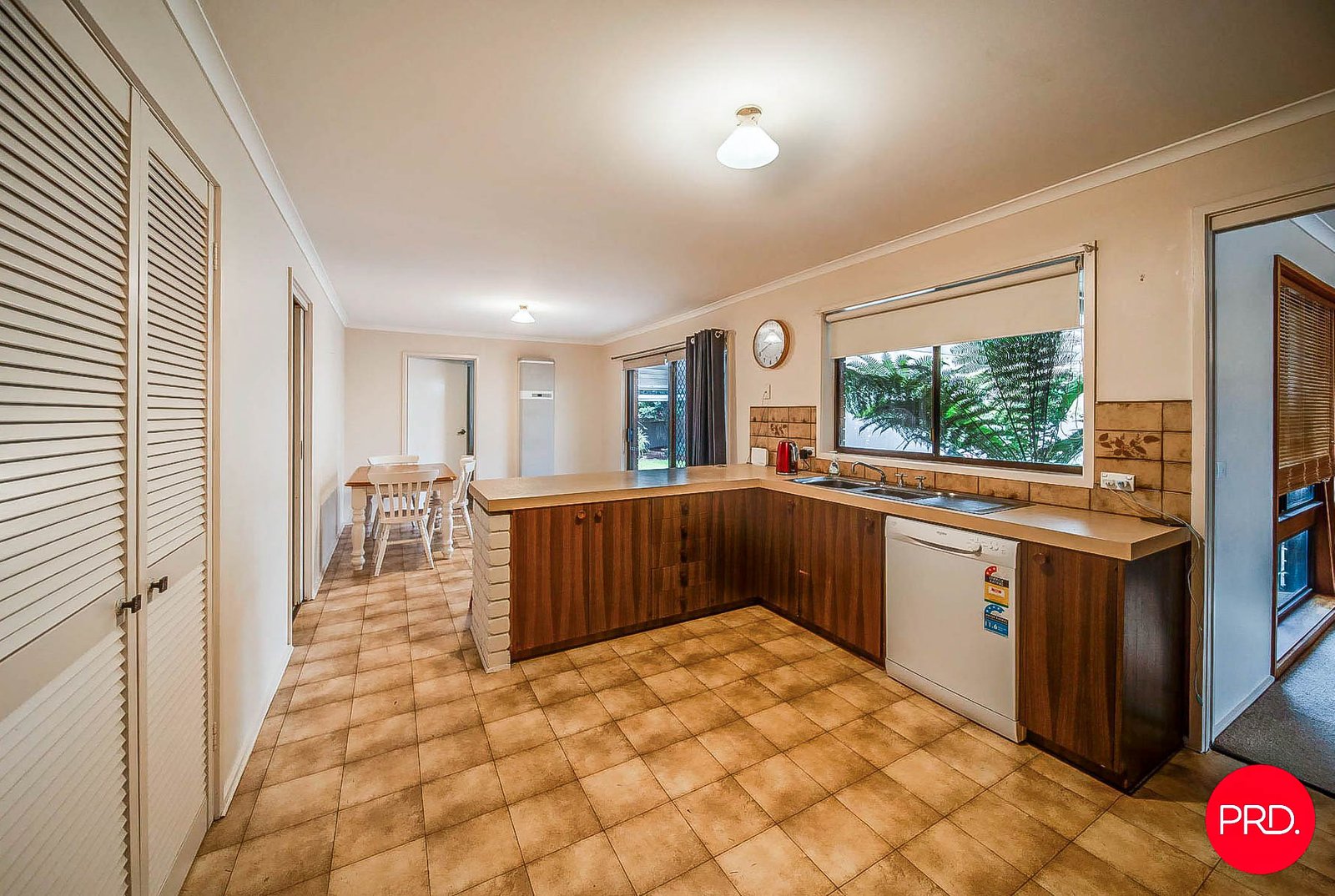 3 Graemar Court KANGAROO FLAT 5