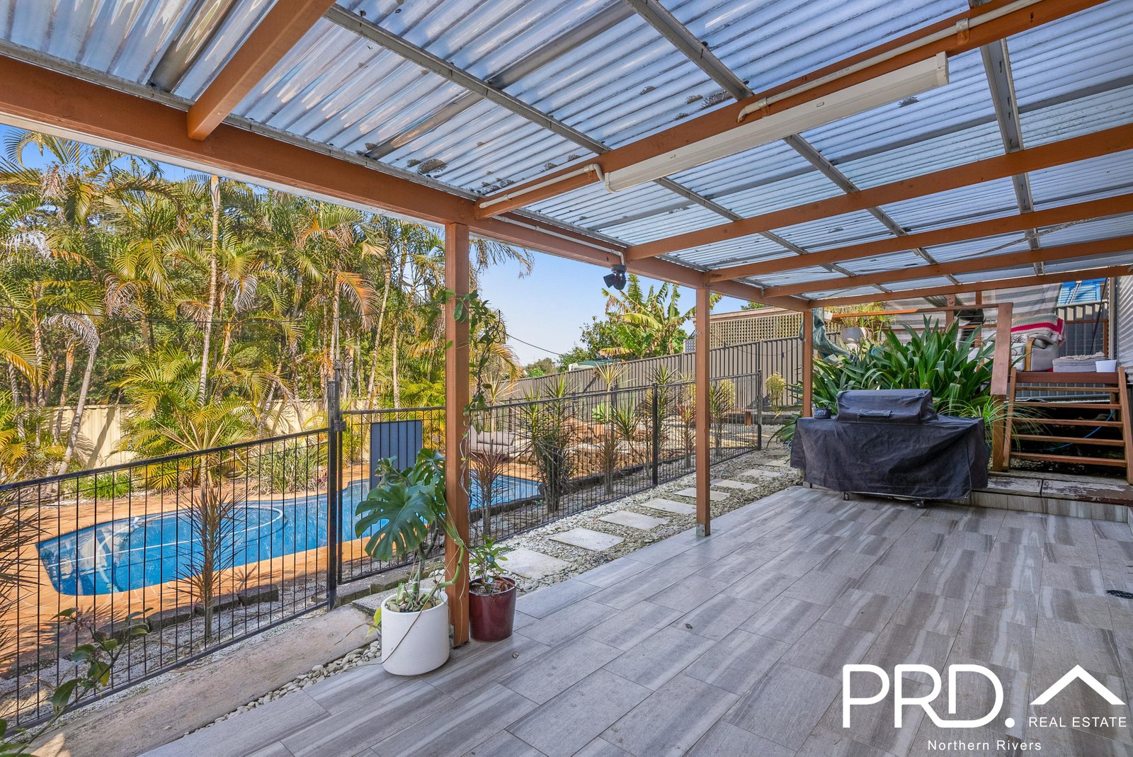 3 Graham Place GOONELLABAH 12
