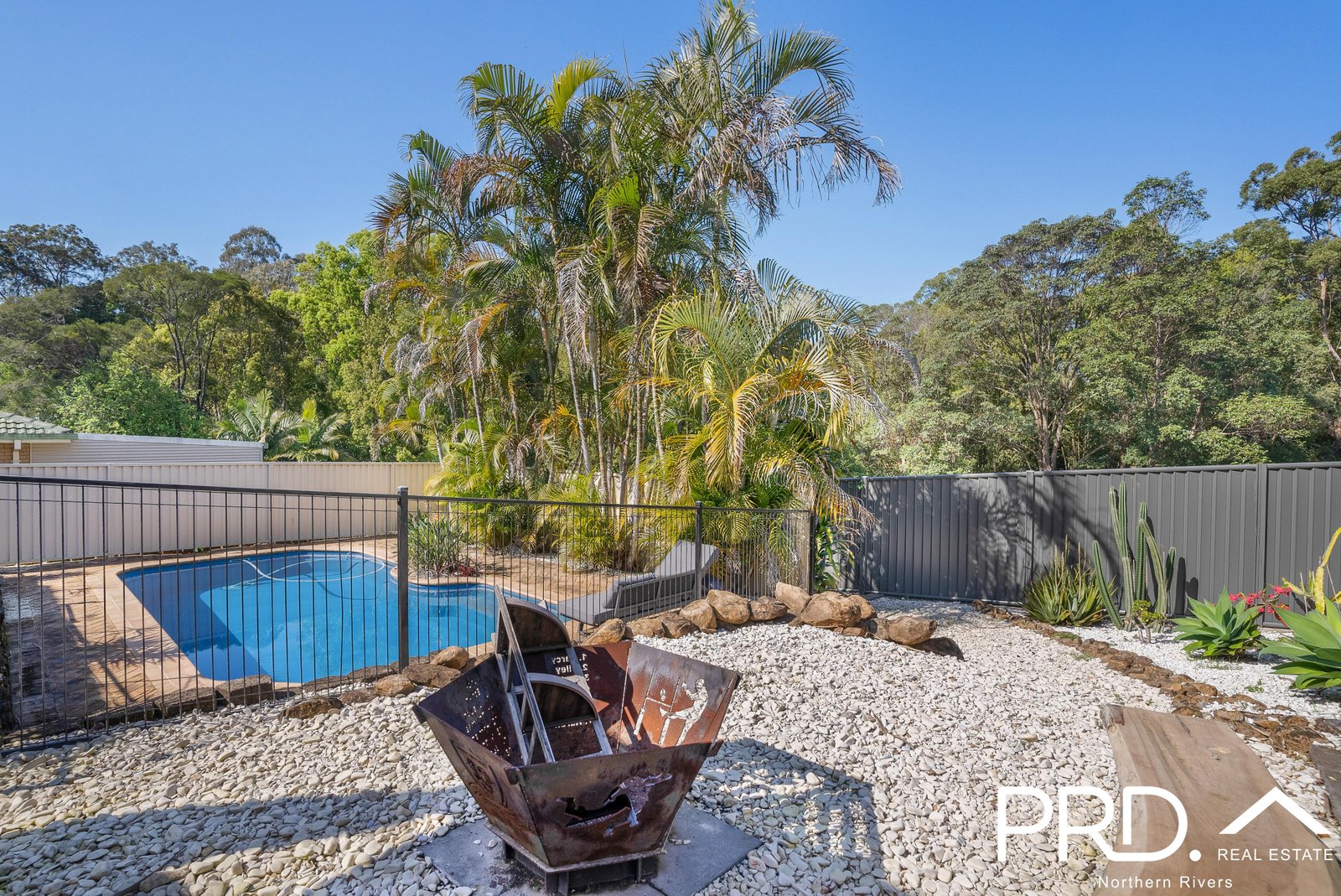 3 Graham Place GOONELLABAH 19