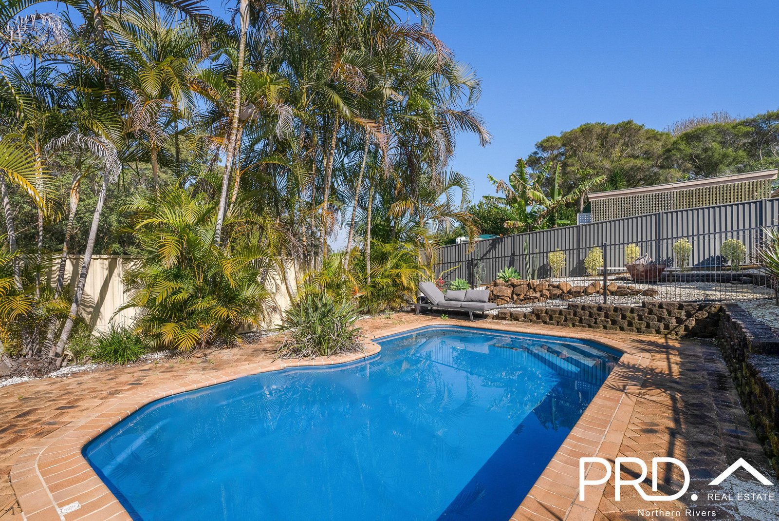 3 Graham Place GOONELLABAH 20