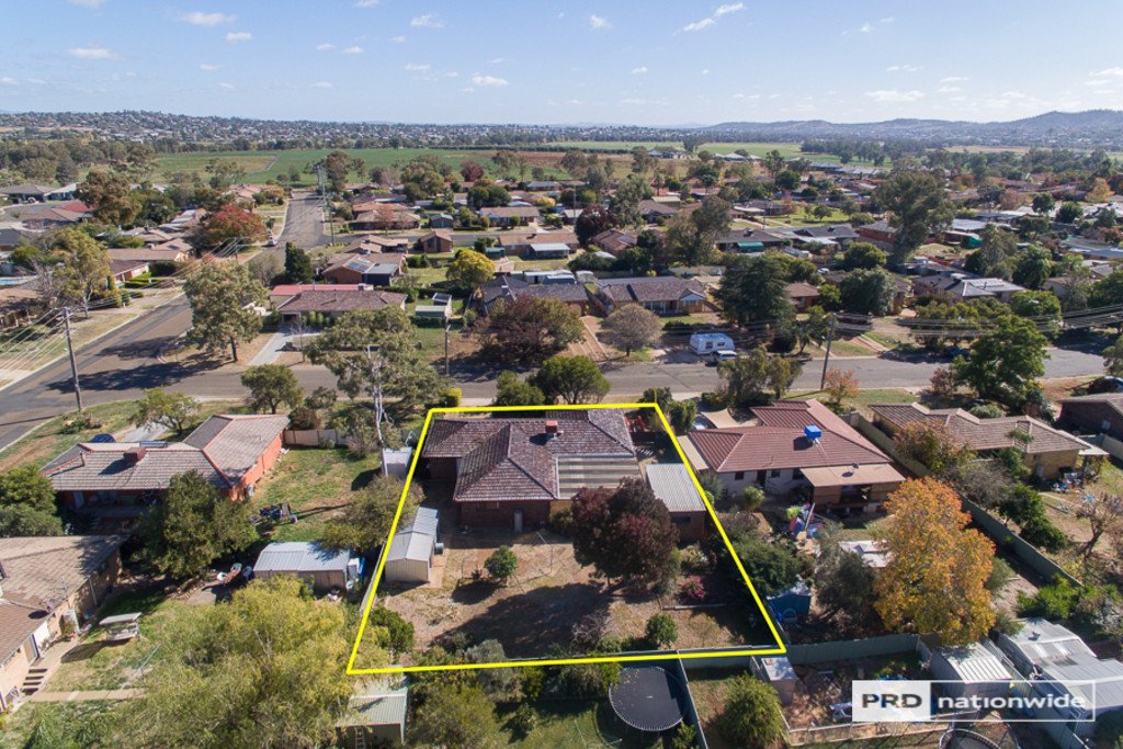 3 Graham Street TAMWORTH 21