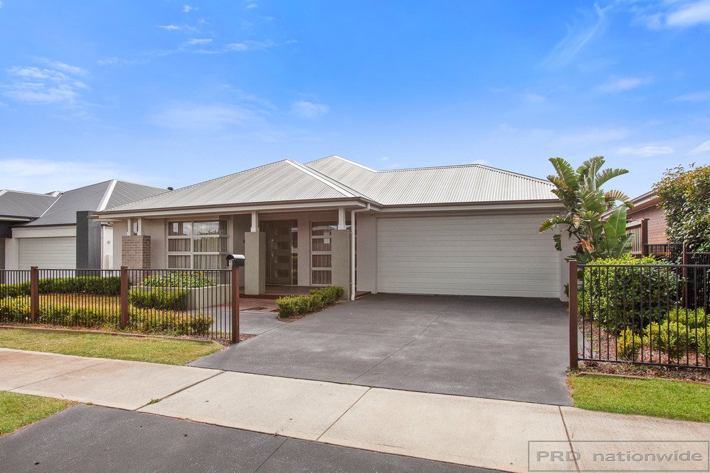 3 Grand Parade RUTHERFORD 3