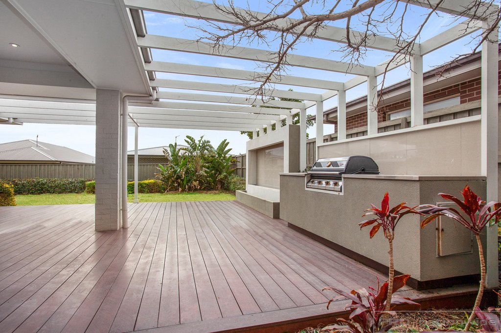 3 Grand Parade RUTHERFORD 24