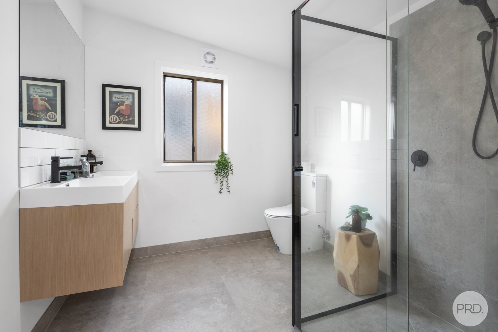 3 Gray Street SEBASTOPOL 9