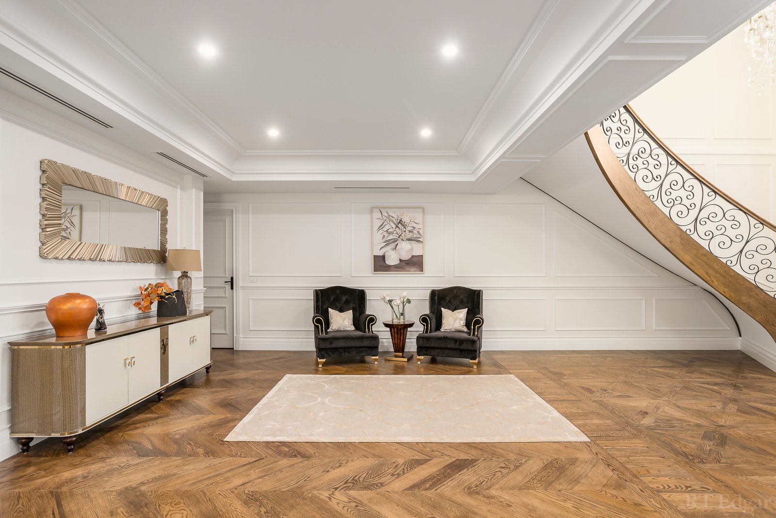 Real Estate and Property in 3 Grey Street, Balwyn, VIC