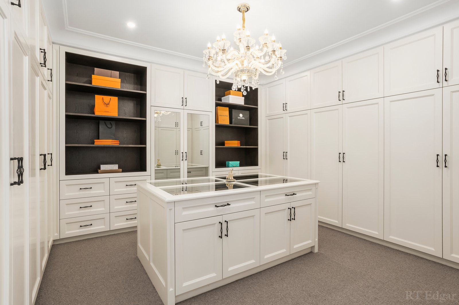 Real Estate and Property in 3 Grey Street, Balwyn, VIC