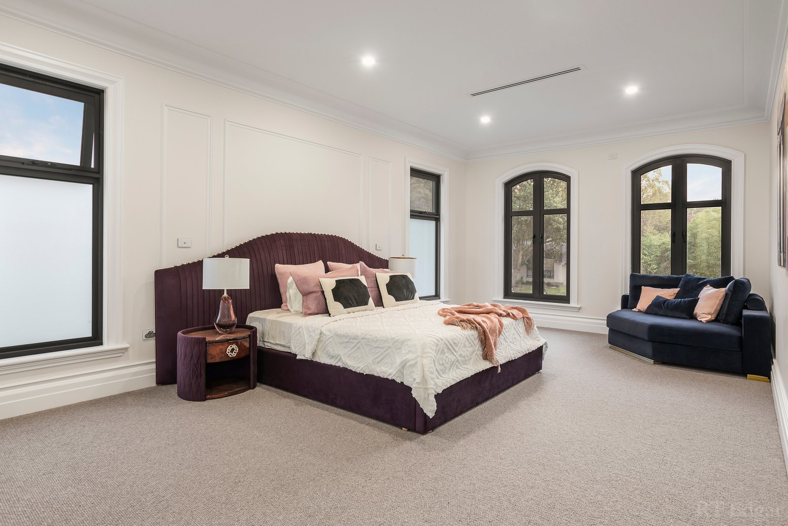 Real Estate and Property in 3 Grey Street, Balwyn, VIC