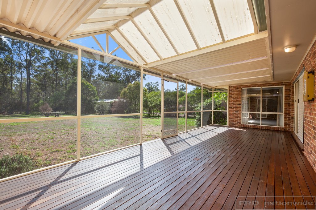 3 Grossman Place WALLALONG 8