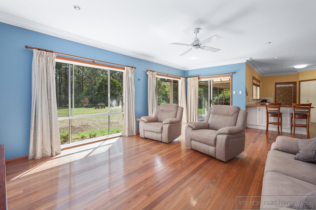 3 Grossman Place WALLALONG 16
