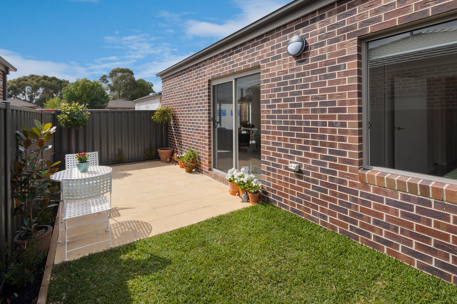 3 Gum View Close BROWN HILL 10