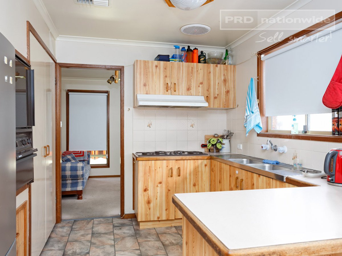 3 Gunyah Place GLENFIELD PARK 3