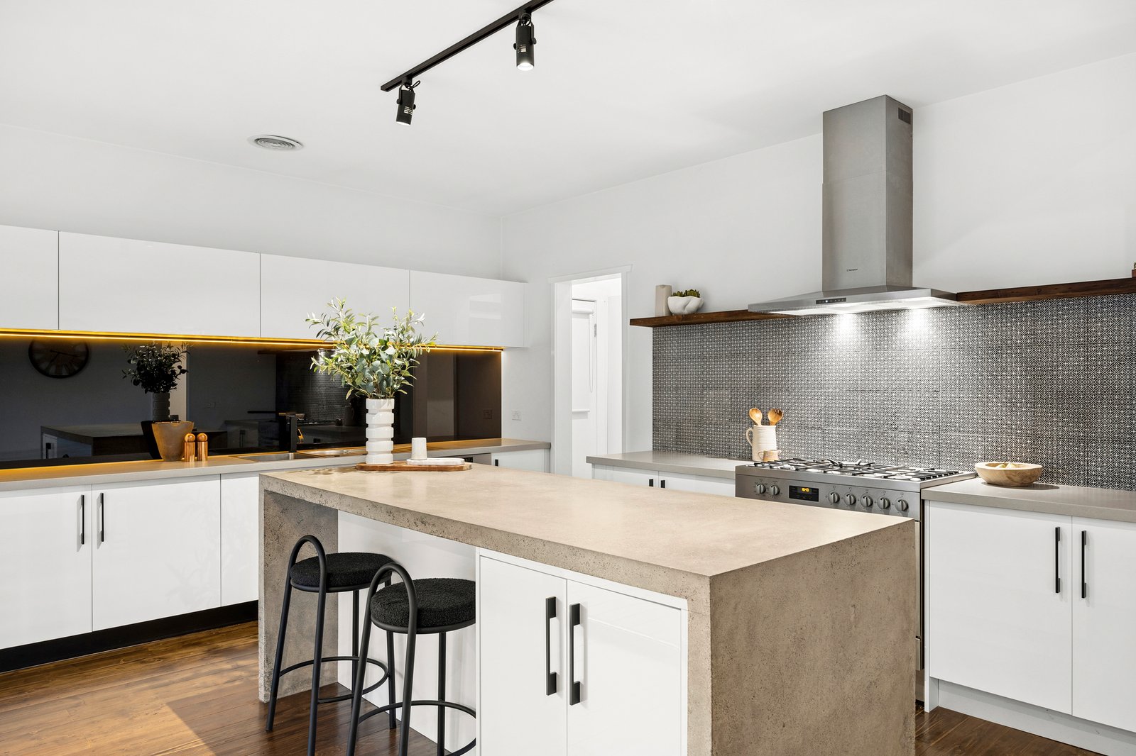 Gallery: 3 Guthrie Avenue