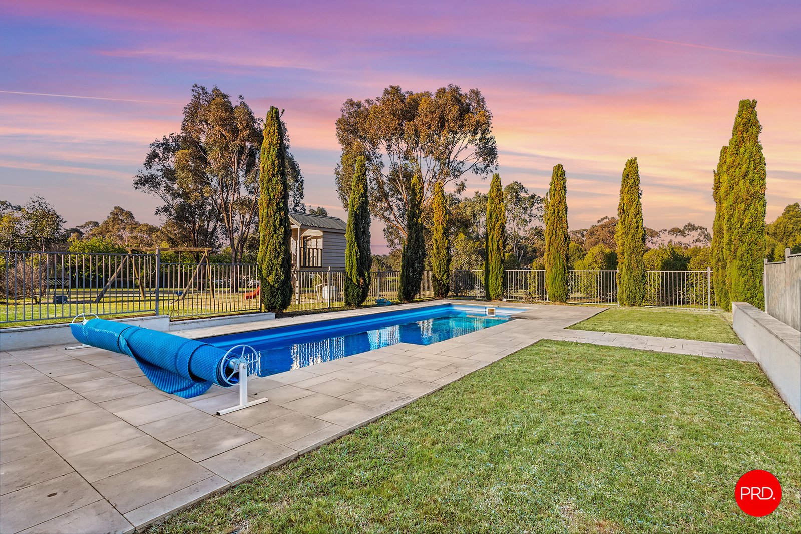 3 Hall Crescent JUNORTOUN 29