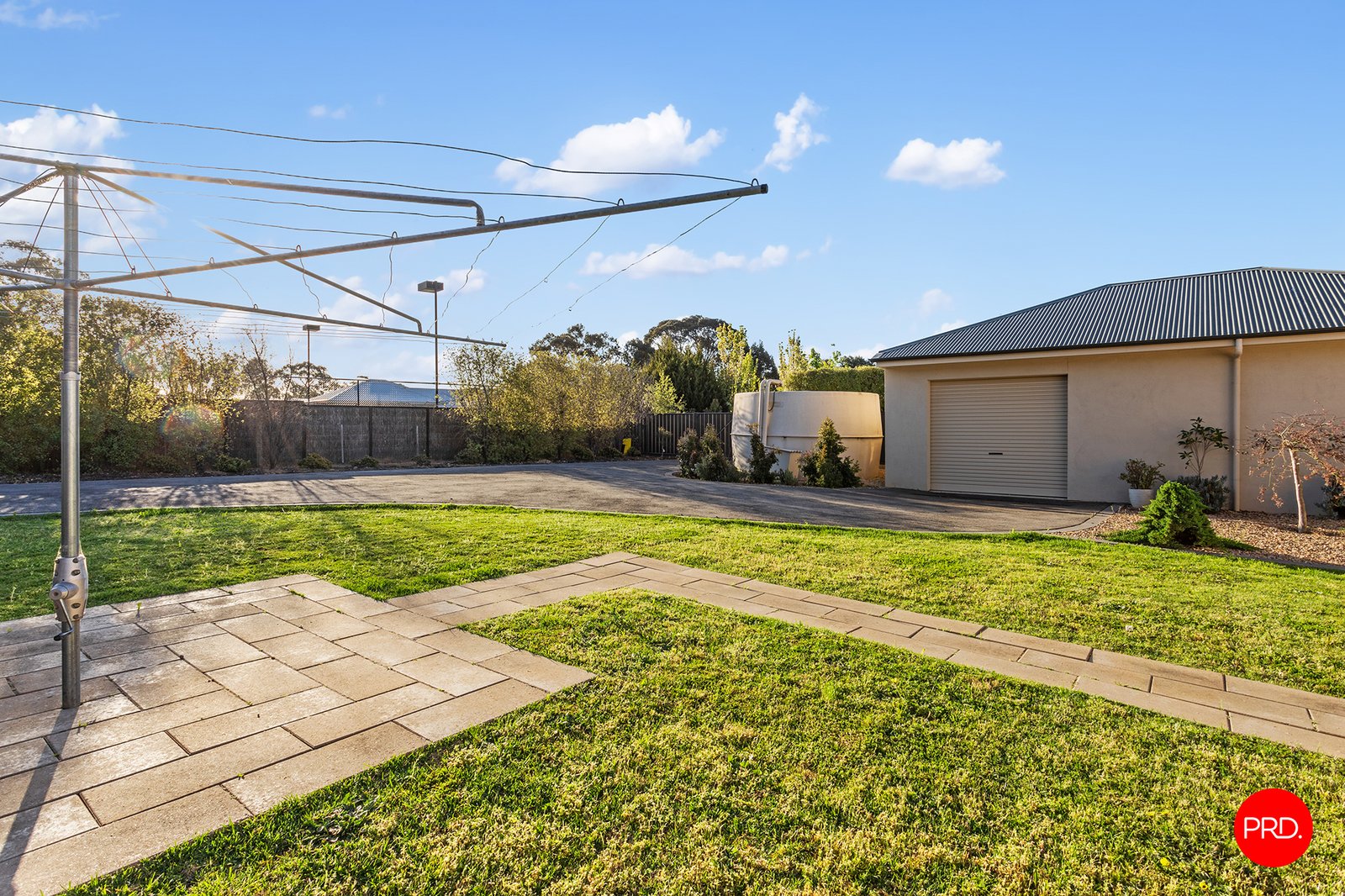 3 Hall Crescent JUNORTOUN 32