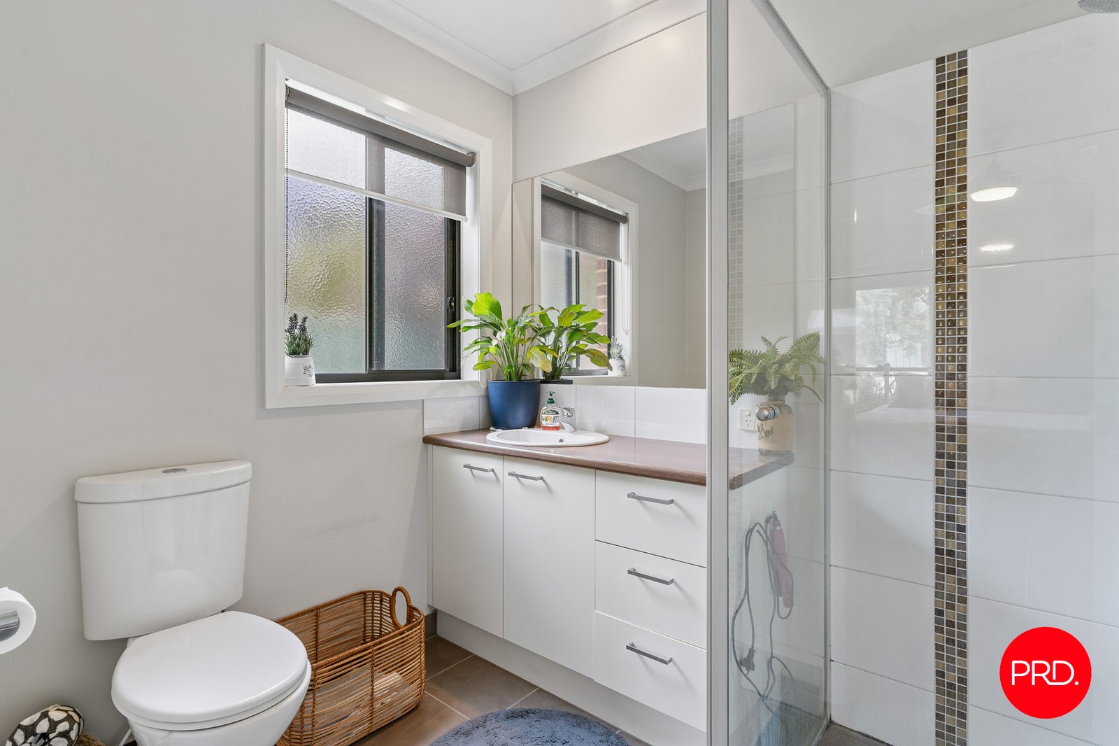 3 Hampshire Place STRATHFIELDSAYE 10