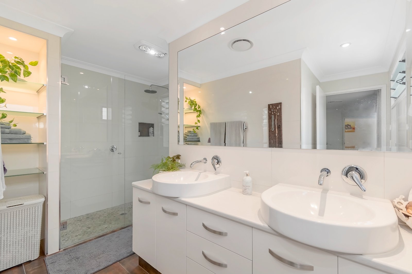 3 Harbord Court ROBINA 7