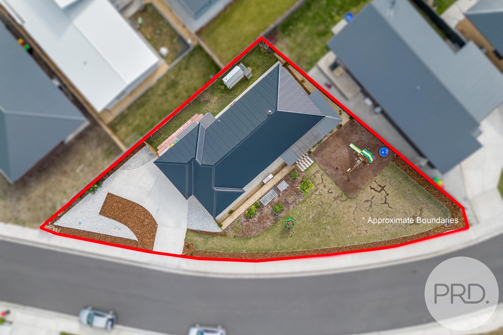 3 Harmsworth Road OAKDOWNS 5