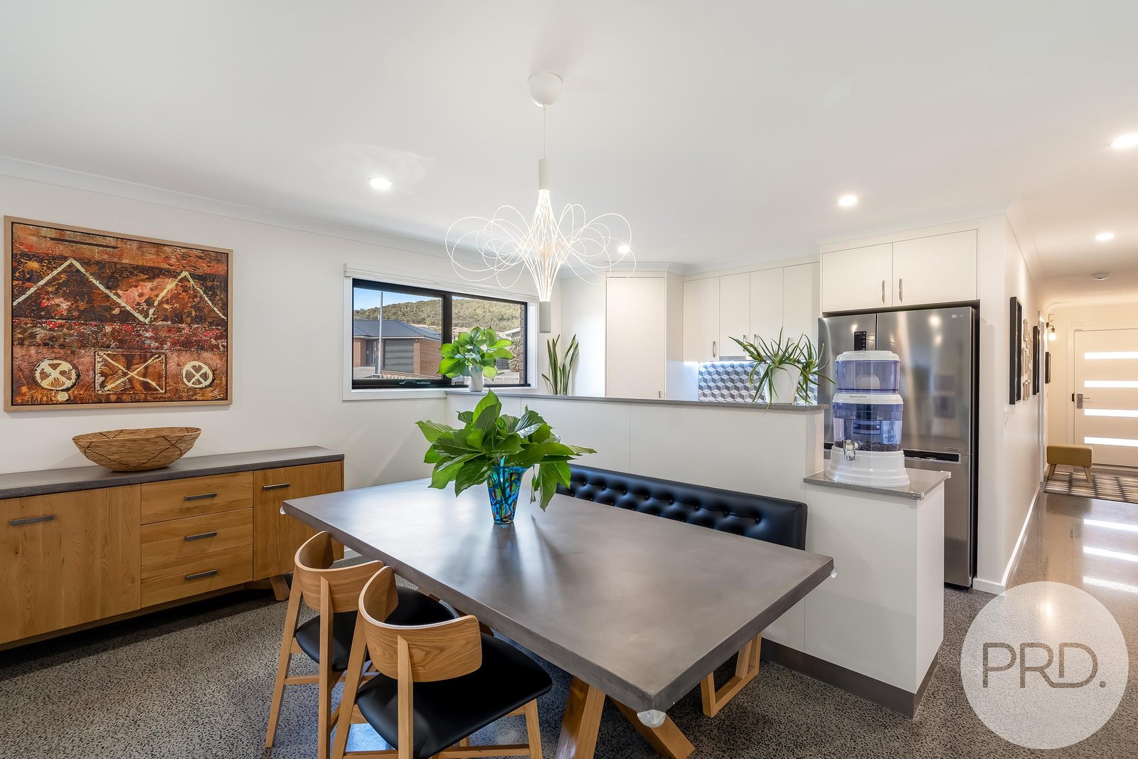 3 Harmsworth Road OAKDOWNS 10