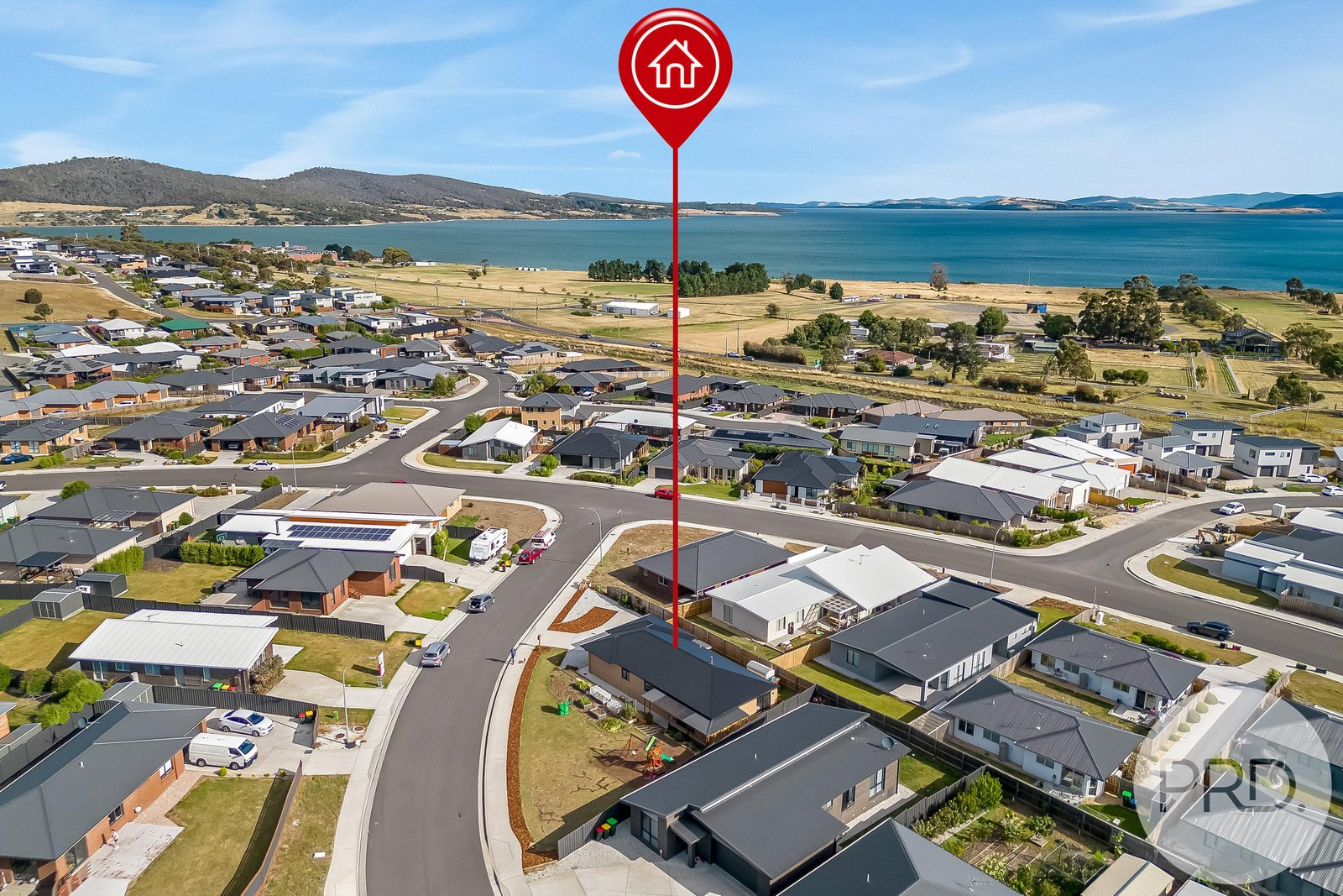 3 Harmsworth Road OAKDOWNS 26