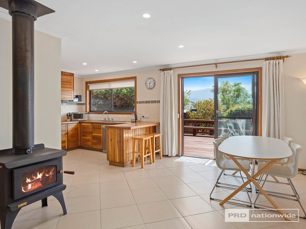 3 Hawthorn Drive KINGSTON 4
