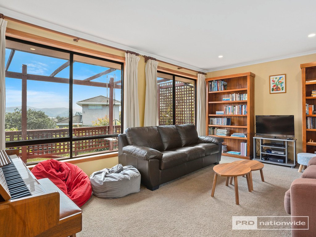 3 Hawthorn Drive KINGSTON 10