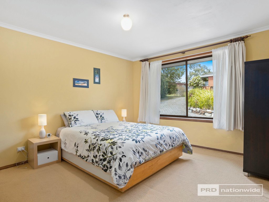 3 Hawthorn Drive KINGSTON 14