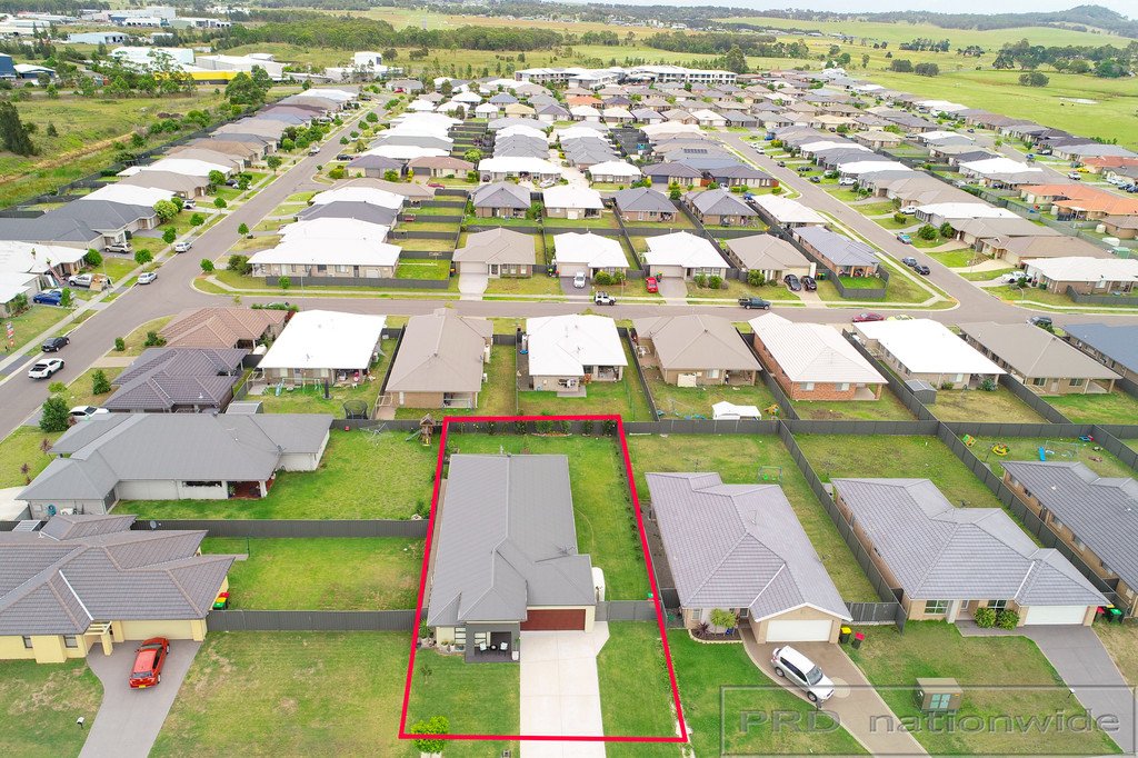 3 Hepburn Close RUTHERFORD 19